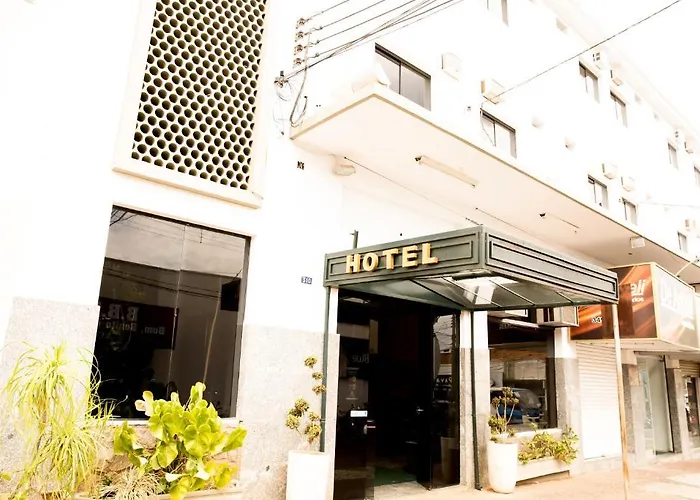 Central Plaza Hotel Tupa